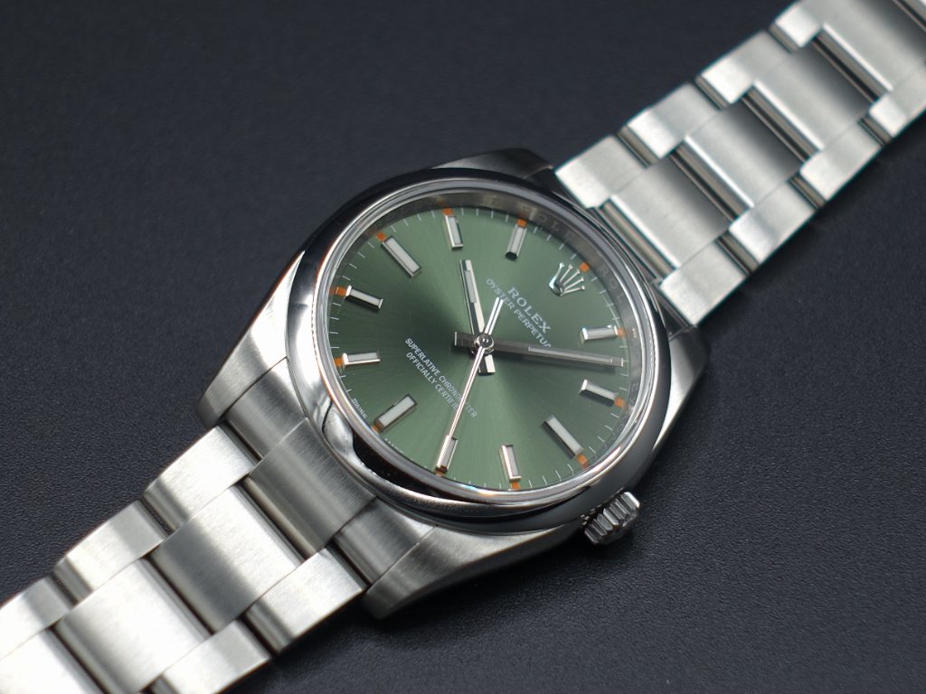 ROLEX OYSTER PERPETUAL OLIVE €8.250